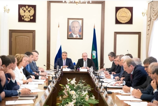 Совещание под председательством Полпреда Президента России в СКФО